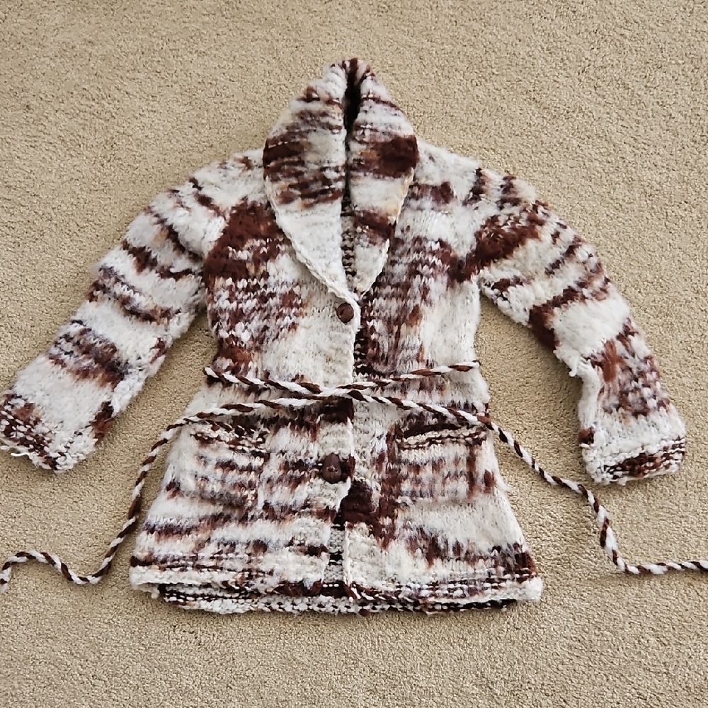 Vintage handmade cozy kids wool sweater